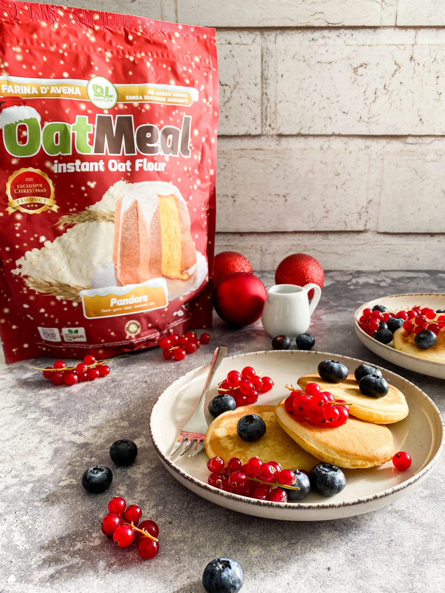 OatMeal Instant Christmas Edition Pandoro